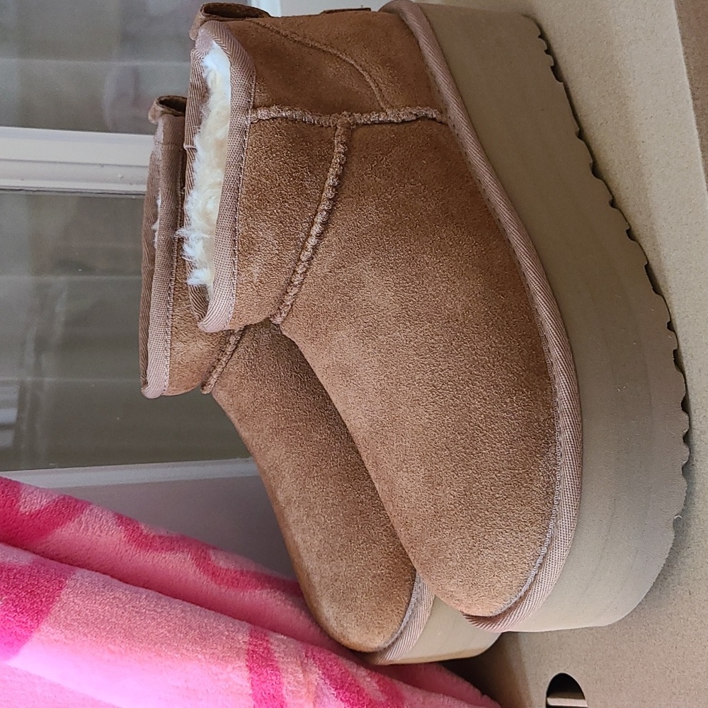 Ugg Classic Ultra Mini Platform ❤